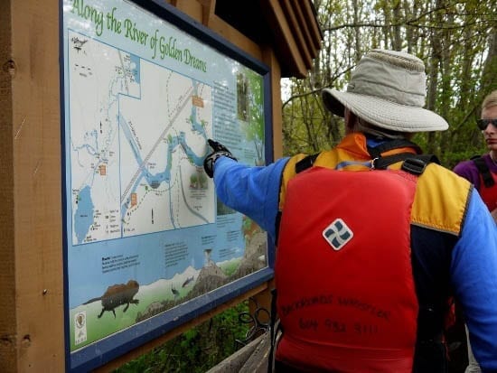 Rocky Mountaineer 364 "Guide showing the points of interest along the river"