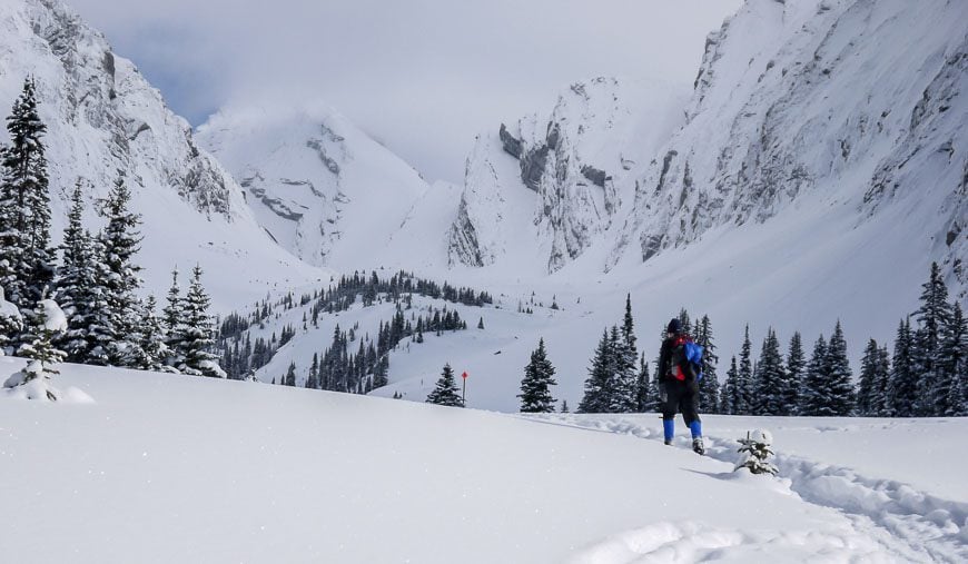 Snowshoeing to mountain lakes and getting into grand country