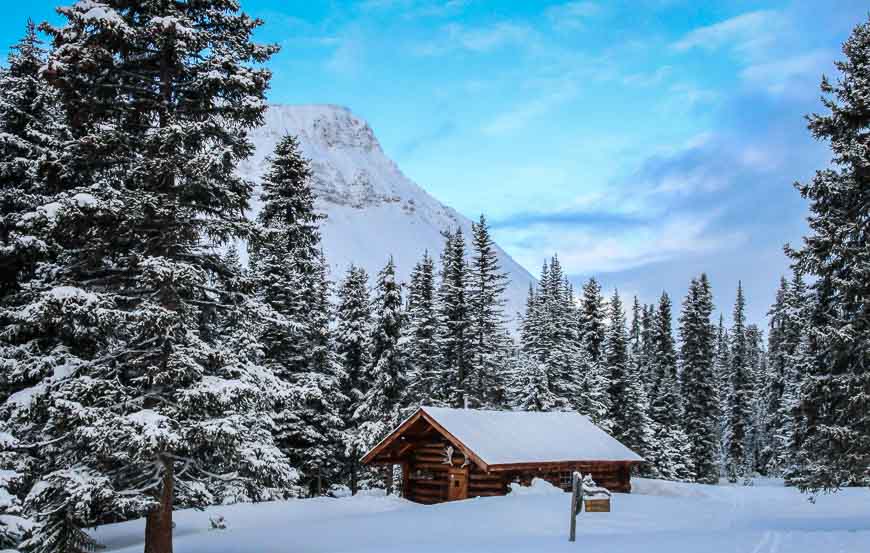 One of the guest cabins at Skoki