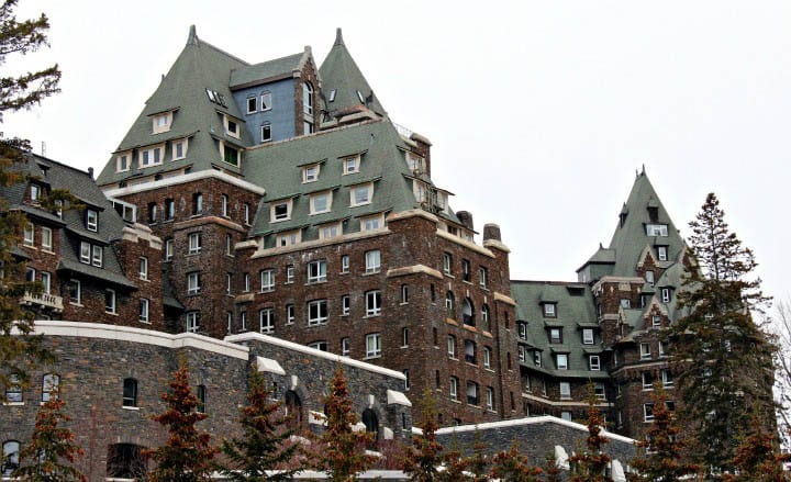 exterior of banff springs hotel