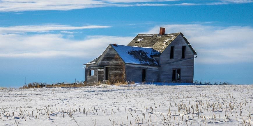 Abandoned home on the prairies