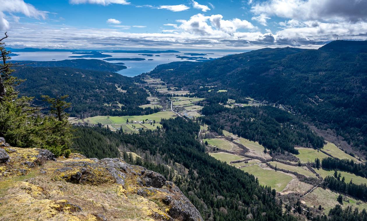 The view from the summit of Mount Maxwell