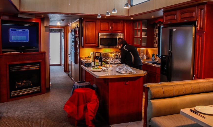 Shuswap Lake houseboating means a well-appointed common area