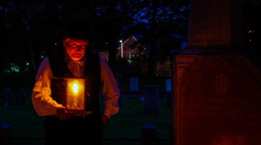 Gravestones come to life on this candlelit tour