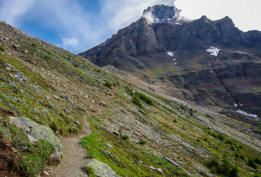 The saddle at Wiwaxy Gap on the Lake Ohara alpine hike