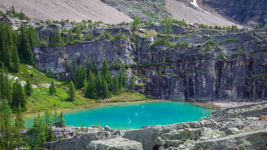 Pass by a small lake near Lake Oesa on the way to the Yukness Ledges