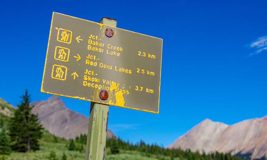 I did find the trails easy to follow in the Baker Lake area