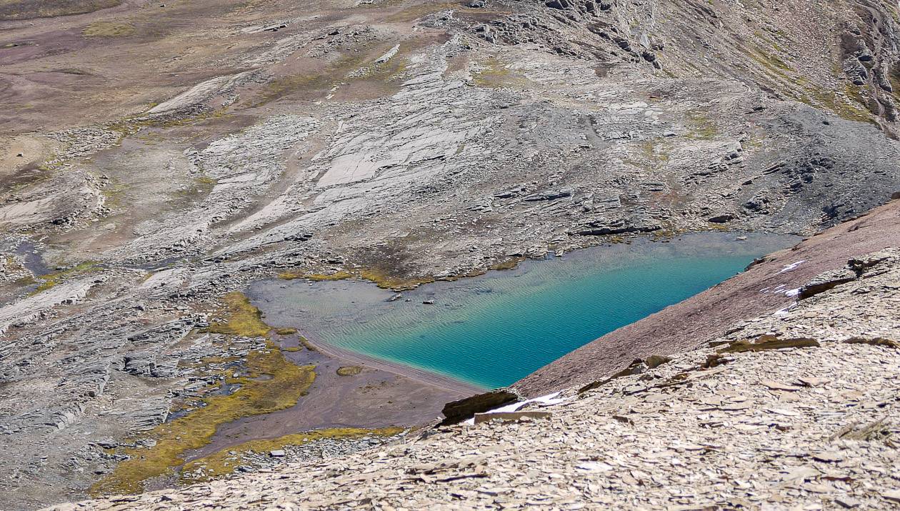 An austere but beautiful landscape is revealed on the Helen Lake hike