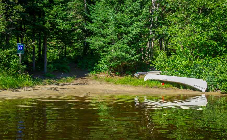 Canoeing in La Mauricie National Park, Quebec - Hike Bike 