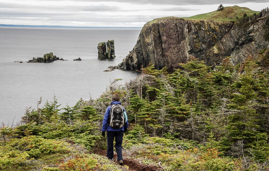 Oh jee Rennen Luchten Skerwink Trail Hike near Trinity, Newfoundland - Hike Bike Travel