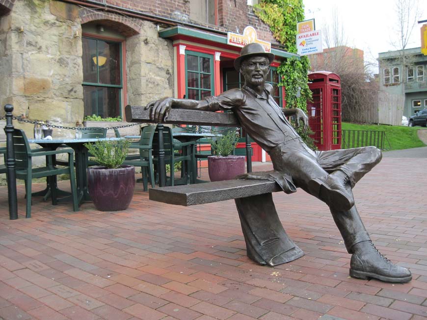 Sculpture of Daniel Jefferson Harris - founder of Fairhaven - Photo credit: iwona_kellie on Flickr