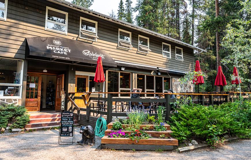 Grab a snack or meal at the Johnston Canyon Market Cafe immediately adjacent to the Johnston Canyon Trail