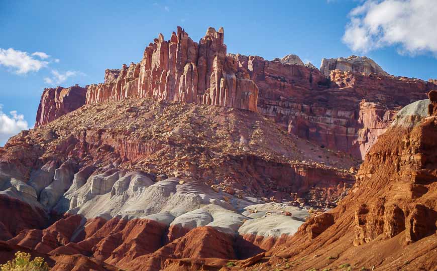 Utah road trip filled with beautiful rock formations that make it difficult to keep your eyes on the road