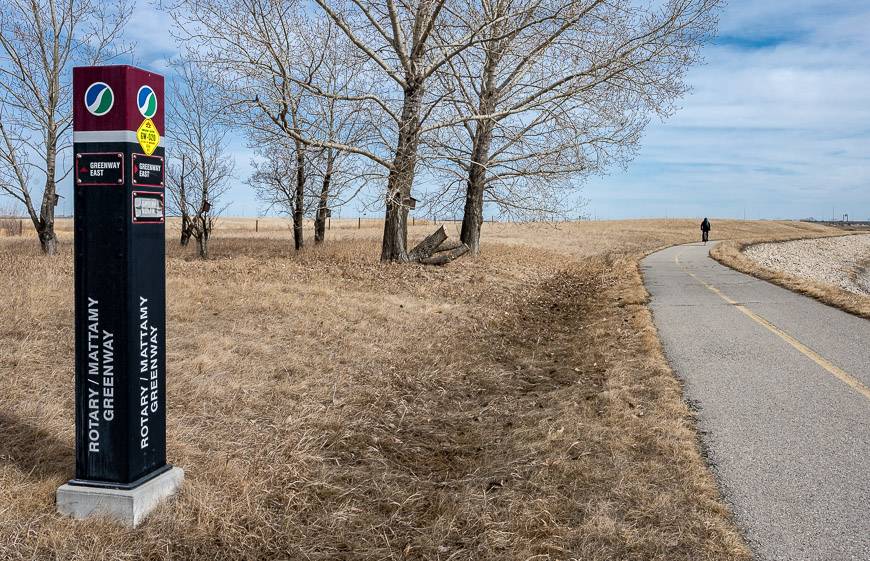 There is occasional Greenway signage