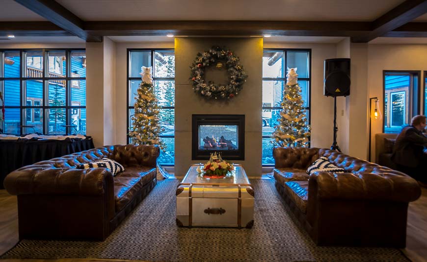 A welcoming front lobby at the Canalta Hotel