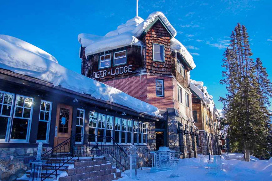 Deer Lodge at Lake Louise