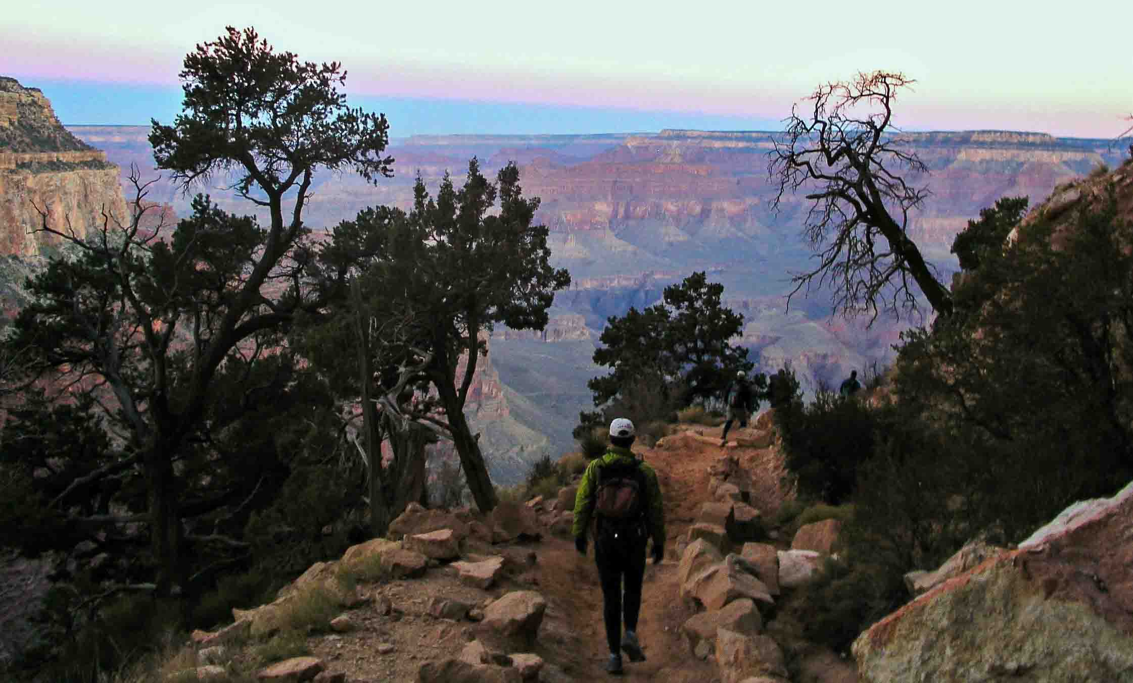 A dawn start - heading back to the North Rim