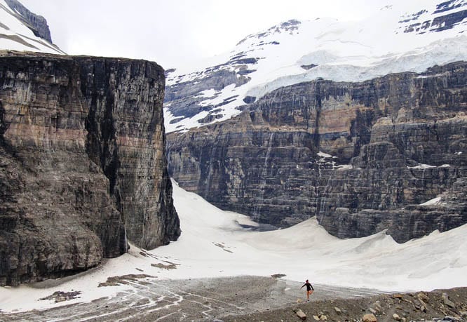 What's the Better Place to Visit in Summer - Banff or Jasper?