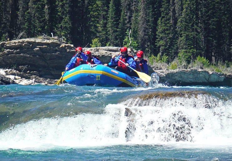 Rafting on the Red Deer River with Otter Rafting