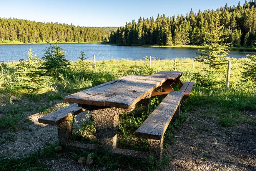 Picnic tables outside Spruce Coulee Hut