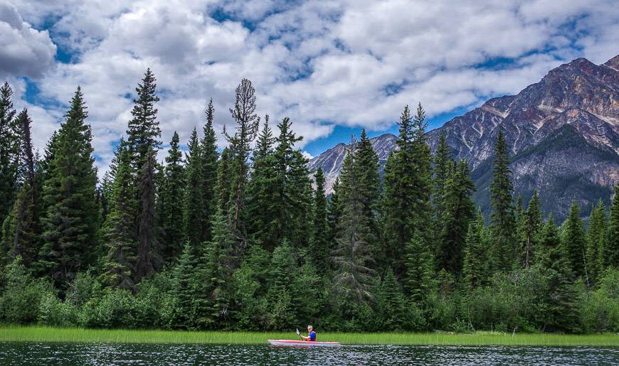 Paddling on Pyramid Lake in Jasper