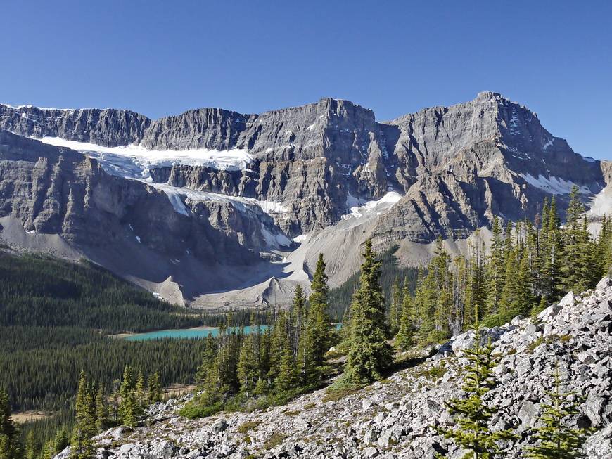 Views of Crowfoot Mountain & Glacier – 45 minutes into the hike