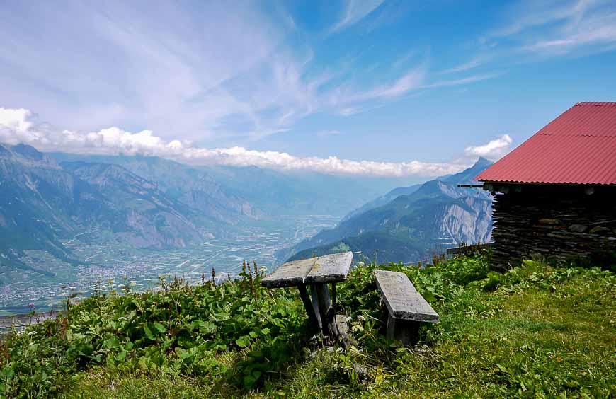 The most wonderful point of view when hiking around Mont Blanc