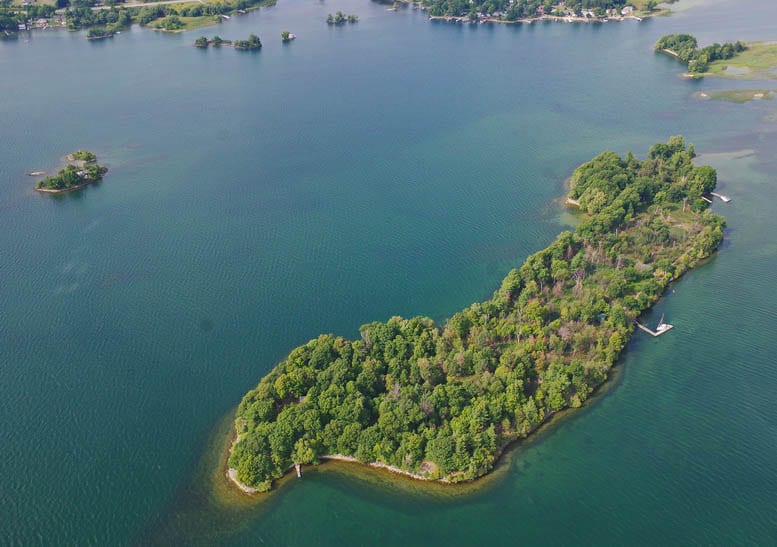 Why You'll Want to do a 1000 Islands Helicopter Tour - Hike Bike Travel