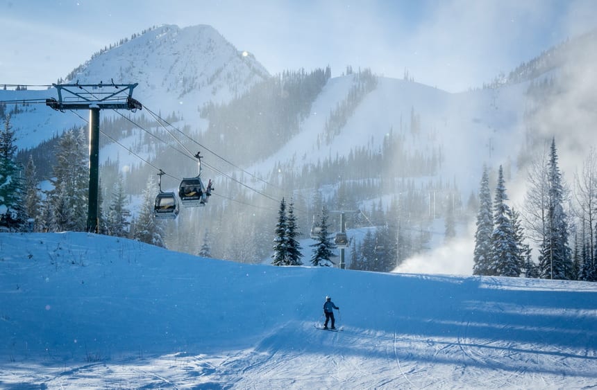 The Beauty of Kicking Horse Mountain Resort in 20 Photos