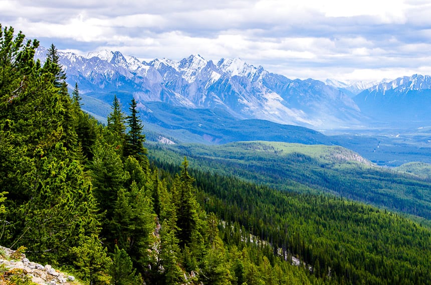 5 Early Season Mountain Hikes near Calgary