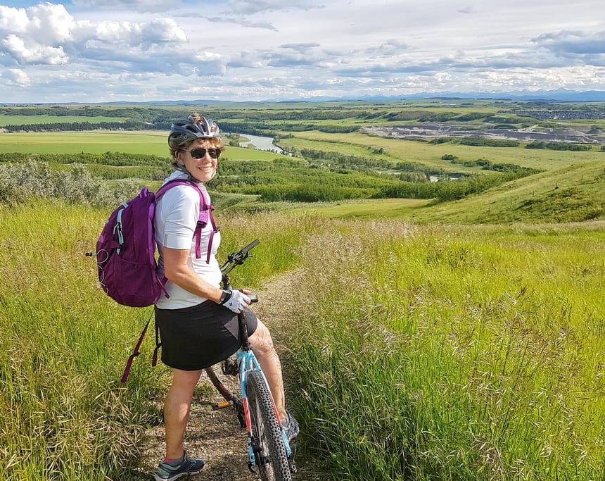 Biking off road in Glenbow Ranch Provincial Park