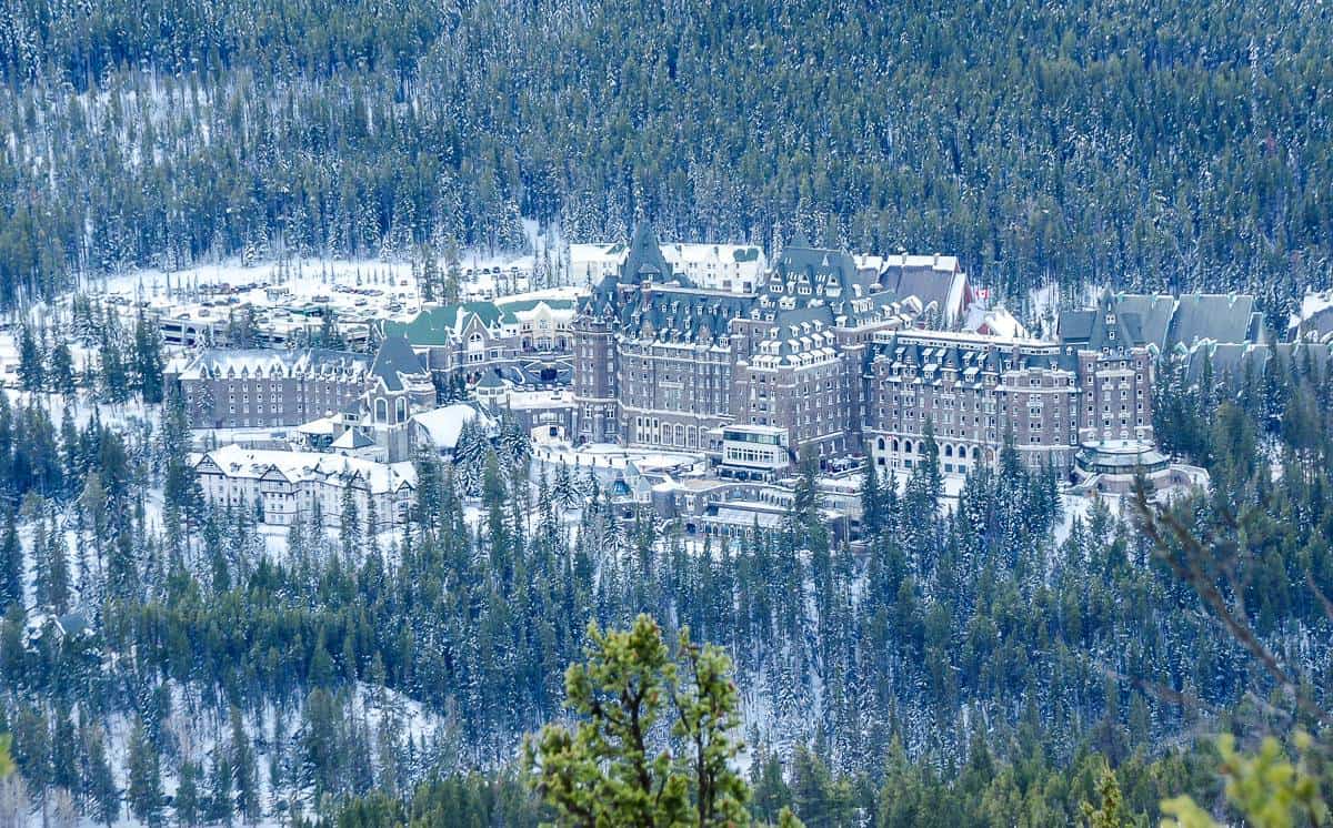 Great views of the Fairmont Banff Springs Hotel from the Tunnel Mountain trail