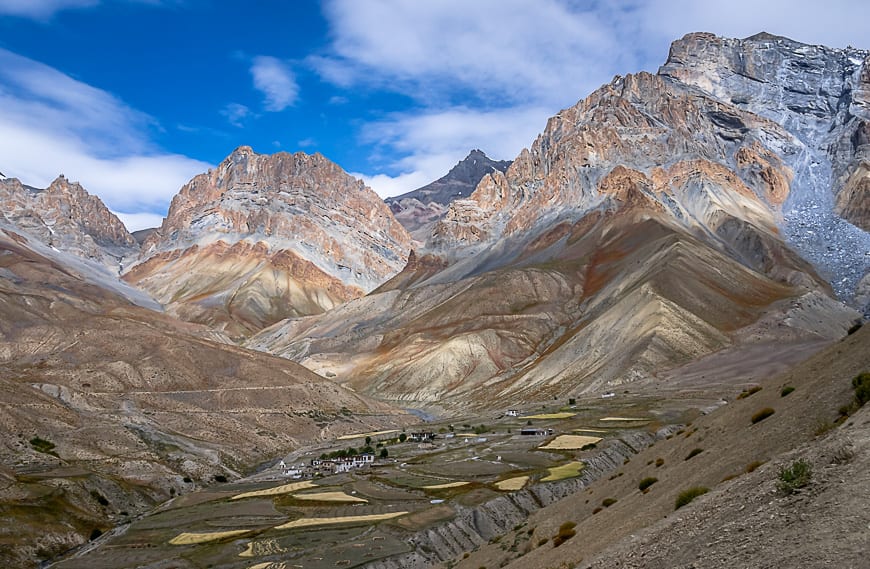  Grand mountain scenery on the Zanskar trek