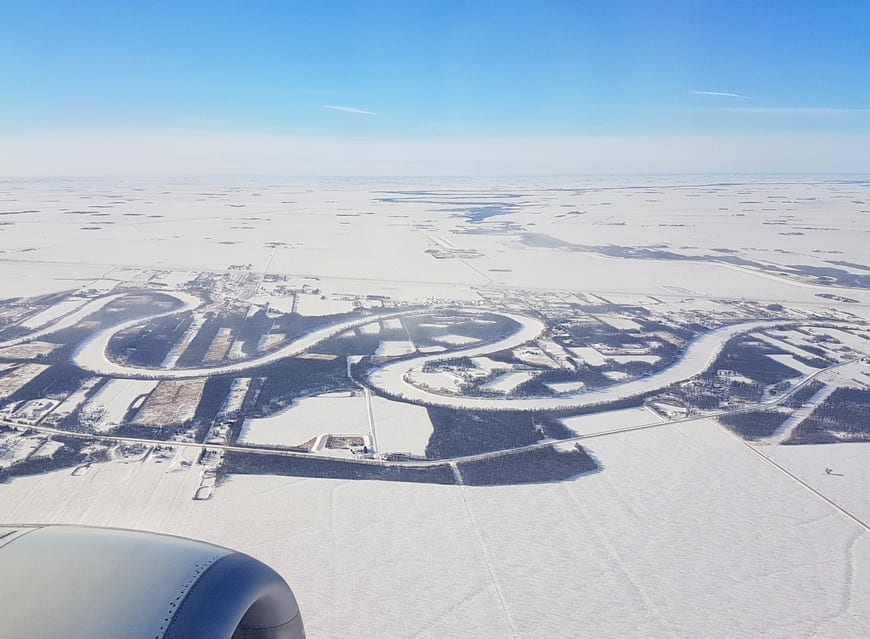 The approach to Winnipeg - snow has far as the eye can see