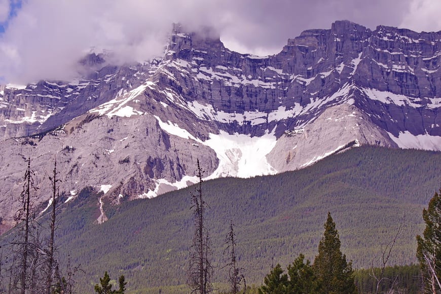 Big mountain views early in the Aylmer Lookout hike