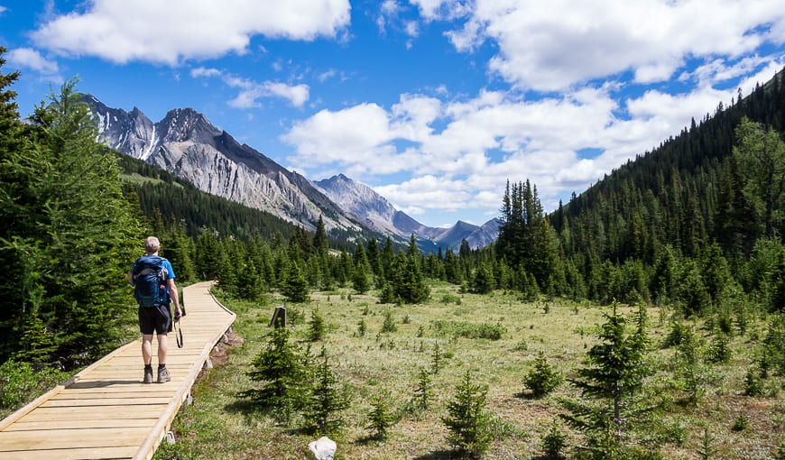 Add a short optional hike on an interpretative trail