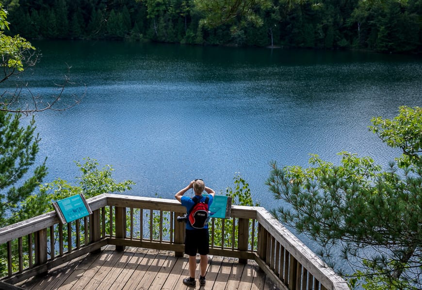 There are a couple of excellent viewpoints over the lake