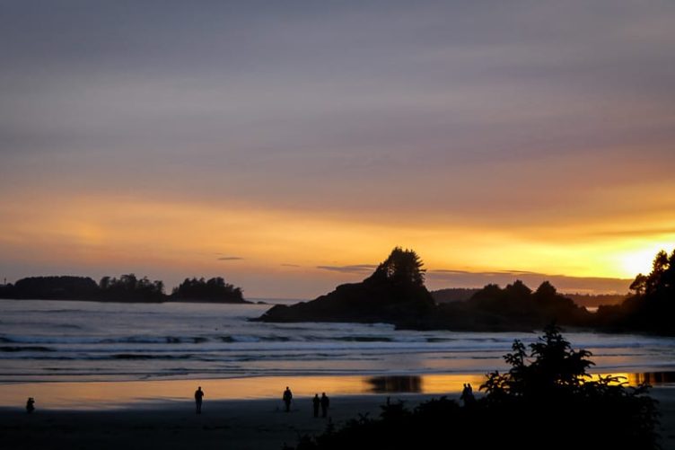 YYou'll be wowed by the sunsets at Long Beach Lodge