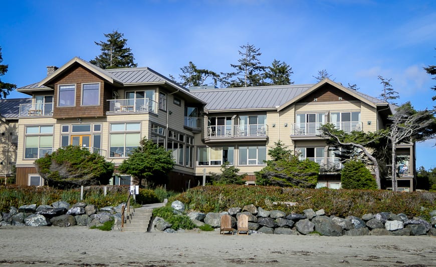 are dogs allowed on long beach tofino