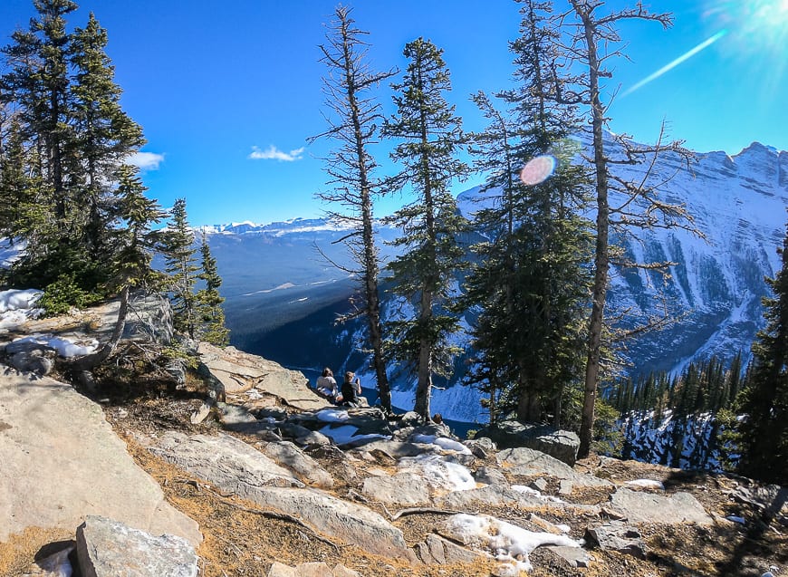 Hikers enjoying lunch with a view over Lake Louise