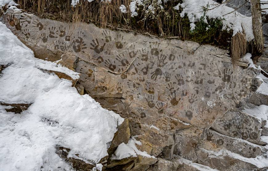 Ephemeral handprints near the lower falls thanks to a coating of frost