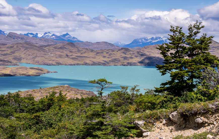 What a beautiful backdrop of a lake on the Torres del Paine trek on the way to both Las Torres and Chileno Campgrounds