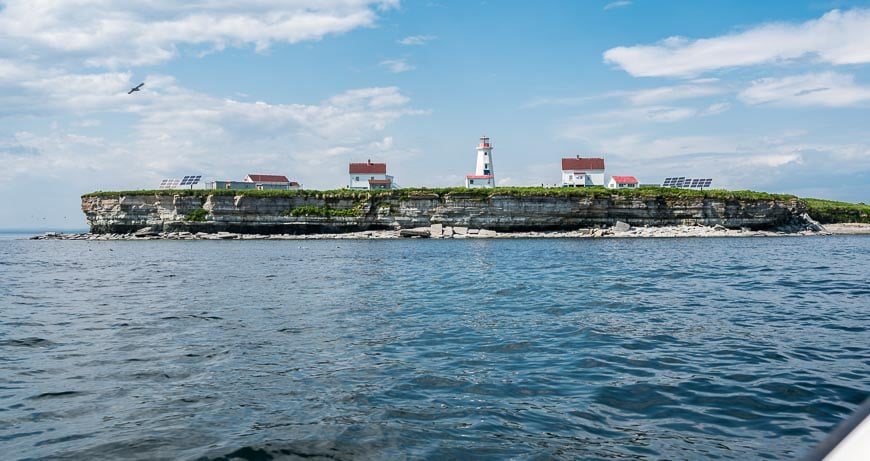 Ile aux Perroquets coming into view