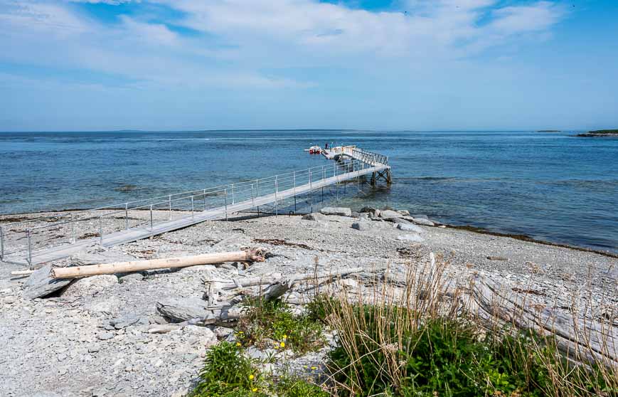 Landing dock on Île aux Perroquets