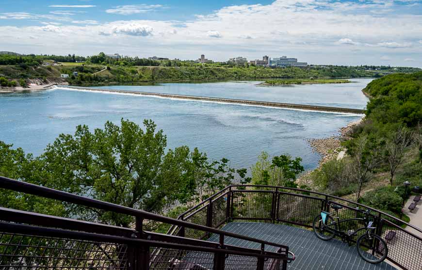 Looking up the South Saskatchewan River from the CPR Bridge 