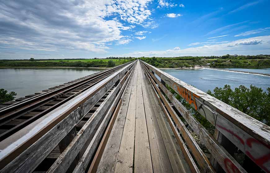 Looking up the South Saskatchewan River from the CPR Bridge 