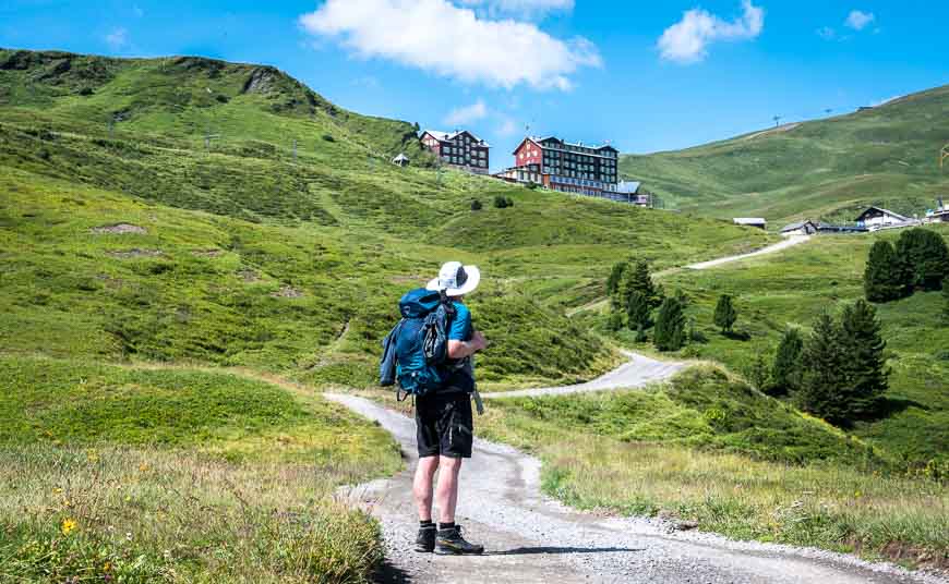 The pass at Kleine Scheidegg off in the distance