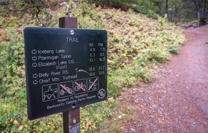 Excellent signage along the Iceberg Lake trail