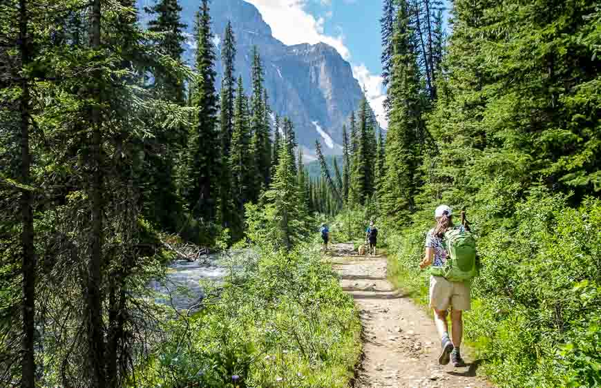 It's an easy hike to Lake Annette