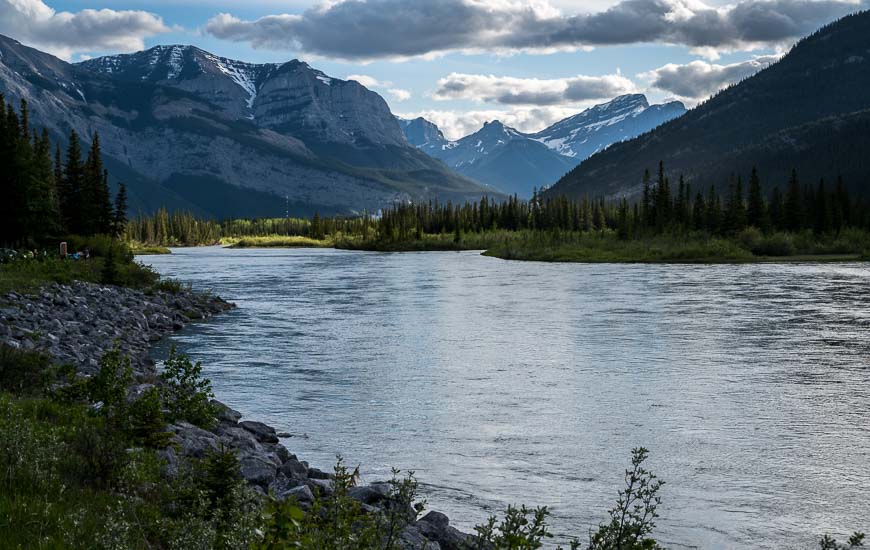 Beautiful views from the Bow River Trail